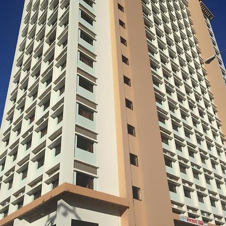 Titan Condo At Studio City Tower 1 Alabang Manila Kültér fotó